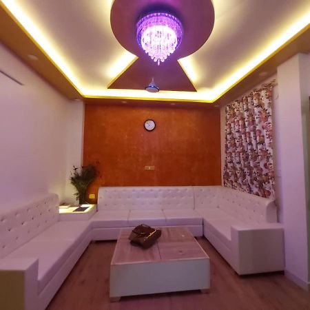 Karni villa lovely 2 bhk appt&terrace Jaipur Exteriör bild