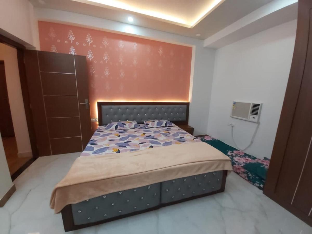Karni villa lovely 2 bhk appt&terrace Jaipur Exteriör bild